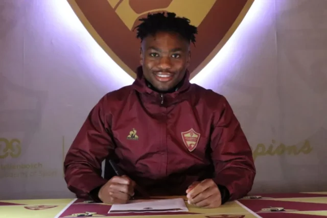 Kaizer Chiefs Transfer News: Amakhosi Target Langelihle Phili Kaizer Chiefs transfer news, Stellenbosch FC transfer rumors, Aden McCarthy Sabah FK, Gastón Sirino exit Chiefs, Betway Premiership transfer window 2026. Langelihle Phili Kaizer Chiefs. Kaizer Chiefs transfer rumors, Langelihle Phili Stellenbosch, Amakhosi new signings 2026, Betway Premiership transfers, Kaizer Chiefs news.