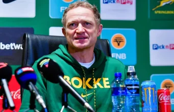 The 18-Month Mind Game: Rassie Erasmus Unfazed by All Blacks’ Early Tony Brown Swoop Tony Brown All Blacks, Rassie Erasmus, Springboks coaching staff, South Africa rugby attack coach, NZ Rugby contract 2028, Springboks vs All Blacks 2026.