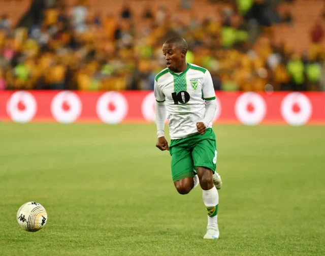 Orlando Pirates Transfer News: Siyanda Ndlovu Signs as Trio Targets Title Defence Orlando Pirates transfer news, Siyanda Ndlovu, Mthetheleli Mthiyane, Sbangani Zulu, Relebohile Mofokeng World Cup, Betway Premiership transfer rumors, Orlando Pirates new signings.