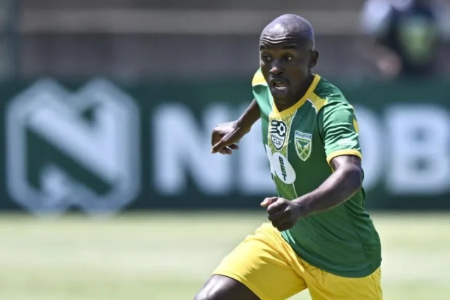 Siyanda Ndlovu transfer news Orlando Pirates transfer rumors, Mamelodi Sundowns hijack, Golden Arrows, iDiski Times, Betway Premiership. Transfer Hijack! Siyanda Ndlovu Rejects Pirates as Sundowns Swoop In. Siyanda Ndlovu transfer news