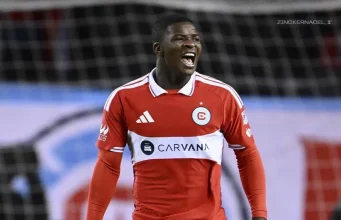“I Had to Go Fetch Him” — Joseph Makhanya Opens Up on Managing Starlet Mbekezeli Mbokazi Mbekezeli Mbokazi, Joseph Makhanya, Orlando Pirates news, Chicago Fire, Napoli transfer rumors, DStv Diski Challenge, Bafana Bafana defender. Orlando Pirates Legend Joseph Makhanya Reveals Mbekezeli Mbokazi Mentorship
