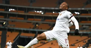 The Naturena Swap Push: Kaizer Chiefs Table Plot-Twist Cash Plus Players Offer for Stellies Wonderkid Langelihle Phili Langelihle Phili Kaizer Chiefs transfer, Stellenbosch FC player swap deal, Fernando Da Cruz new signings, Mazola Molefe SABC Sport breaking news, Betway Premiership transfer rumors 2026. Swap Deal Tabled: Kaizer Chiefs Launch Cash Plus Players Bid for Phili