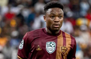Blockbuster Deal: Kaizer Chiefs Table Two-Player Plus Cash Bid for Stellenbosch Star Langelihle Phili Langelihle Phili, Kaizer Chiefs transfer news, Ashley Du Preez Stellenbosch, Amakhosi transfer rumors. Mazola Molefe SABC, Stellenbosch FC, Fernando Da Cruz, Betway Premiership transfers, South African football. Kaizer Chiefs Step Up Langelihle Phili Transfer Bid with Ashley Du Preez Swap