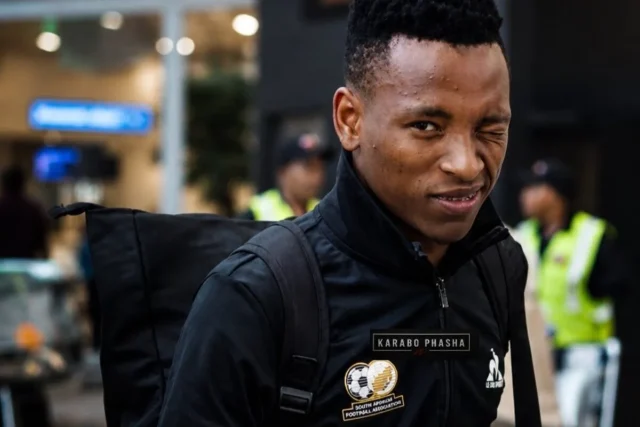 Relebohile Mofokeng Debunks Orlando Pirates Transfer Rumors Relebohile Mofokeng, Orlando Pirates transfer news, Emile Witbooi Pirates, Mofokeng transfer rumors. Mohau Nkota, Mbekezeli Mbokazi, Cape Town City FC, Dr Irvin Khoza, Betway Premiership. Relebohile Mofokeng Debunks Orlando Pirates Transfer Rumors