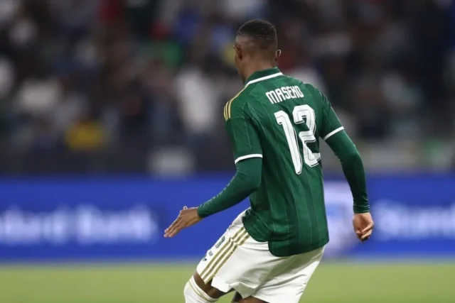Kaizer Chiefs Alert: Mamelodi Sundowns Open Door for Thapelo Maseko Thapelo Maseko Kaizer Chiefs transfer, Mamelodi Sundowns transfer news, Thapelo Maseko exit. Langelihle Phili transfer fee, Fernando Da Cruz winger targets, Betway Premiership transfer rumors, Bafana Bafana wingers. Kaizer Chiefs Alert: Mamelodi Sundowns Open Door for Thapelo Maseko
