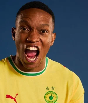 Two Stars on the Chest: Puma & Mamelodi Sundowns Unveil Retro-Inspired 2026/27 Home Kit Mamelodi Sundowns new kit 2026/27, Puma Mamelodi Sundowns home jersey, Sundowns two star jersey. Mamelodi Sundowns CAF Champions League second star, Masandawana new kit price, Betway Premiership kits 2026