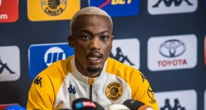 Done Deal: Kaizer Chiefs Secure Khanyisa Mayo on Permanent Transfer Khanyisa Mayo, Kaizer Chiefs new signing, Khanyisa Mayo transfer, CR Belouizdad, Fernando Da Cruz, Betway Premiership transfers.