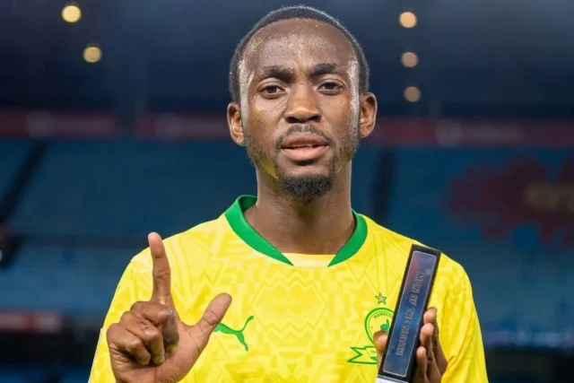 Peter Shalulile goals PSL, NBC Premier League transfer news, Yanga vs Simba transfer, Prince Dube replacement, CAF Champions League Yanga. Peter Shalulile Yanga SC, Peter Shalulile transfer, Young Africans SC news, Manqoba Mngqithi Yanga, Mamelodi Sundowns legend transfer.