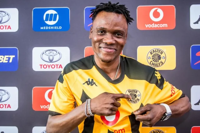 Glody Lilepo Kaizer Chiefs transfer, AS FAR transfer bid Lilepo, Kaizer Chiefs news 2026, Aden McCarthy Sabah FC, Stellenbosch FC Happy Mashiane. Mega Bid: Moroccan Giants AS FAR Launch Blockbuster Offer for Chiefs Star. CAF Champions League finalists AS FAR have tabled a massive transfer offer for Kaizer Chiefs attacker Glody Lilepo, forcing a major decision at Naturena.