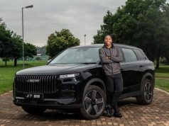 ‘Zero Regrets’: Caster Semenya Reflects on Six Months with Her JAECOO J7 SHS ‘Black Mamba’ Black Mamba JAECOO J7, Caster Semenya Limpopo road trip, family SUVs South Africa, JAECOO J7 specs and fuel economy, OkMzansi motoring news. Caster Semenya JAECOO J7, JAECOO J7 SHS review, Caster Semenya car, plug-in hybrid SUV South Africa, JAECOO South Africa.
