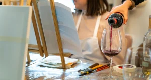 Unwind and Unleash Your Creativity: Messy Masterpieces Host ‘Paint a Pot’ Evening in Alberton Pottery painting workshop Johannesburg South. Fun things to do in Alberton on a Monday. Creative events in Alberton. Del Forno Lemon Tree events. Messy Masterpieces Paint a Pot. Paint and Sip Alberton