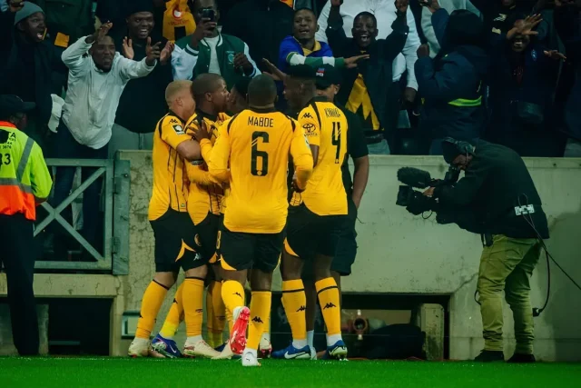 Kaizer Chiefs Confirm Royal Bafokeng Stadium for Betway Premiership Games Kaizer Chiefs, Royal Bafokeng Stadium, Betway Premiership, Amakhosi, FNB Stadium, Golden Arrows, MTN8 quarter-final. Kaizer Chiefs Confirm Royal Bafokeng Stadium for Betway Premiership Games