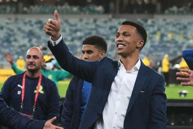 Sundowns Reject R30m+ Transfer Offer for Kutlwano Letlhaku Kutlwano Letlhaku, Mamelodi Sundowns, Matthew Moore, PSL transfer news, Betway Premiership, Sundowns transfers. Sundowns Reject R30m+ Transfer Offer for Kutlwano Letlhaku