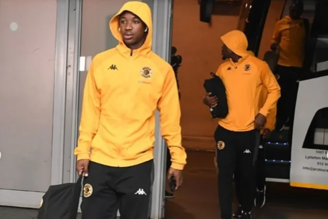 Kaizer Chiefs transfers. Samkelo Zwane loan. Bontle Molefe loan. Kaizer Chiefs latest news. Kaizer Chiefs confirmed transfers. Kaizer Chiefs academy. Ofentse Kgosana. Vicky Mkhawana. Sfiso Simba. Hope FC. Real Natives. Gomora FC. Kaizer Chiefs 2026. PSL transfer news. Motsepe Foundation Championship. Kaizer Chiefs loan transfers