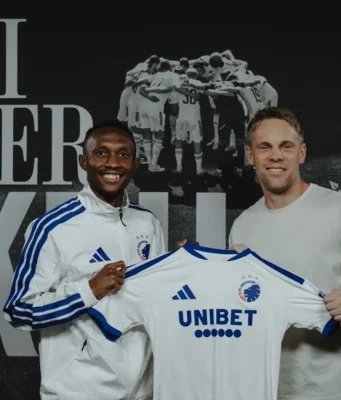 Thapelo Maseko Joins FC Copenhagen in Major Move from Mamelodi Sundowns Thapelo Maseko FC Copenhagen. Thapelo Maseko transfer. Thapelo Maseko FC Copenhagen. Thapelo Maseko Sundowns. Mamelodi Sundowns transfer news. FC Copenhagen transfers. Thapelo Maseko Denmark. Bafana Bafana winger. South African football transfers. Thapelo Maseko World Cup. Thapelo Maseko latest news. FC Copenhagen South African players. PSL transfer news. Bafana Bafana news
