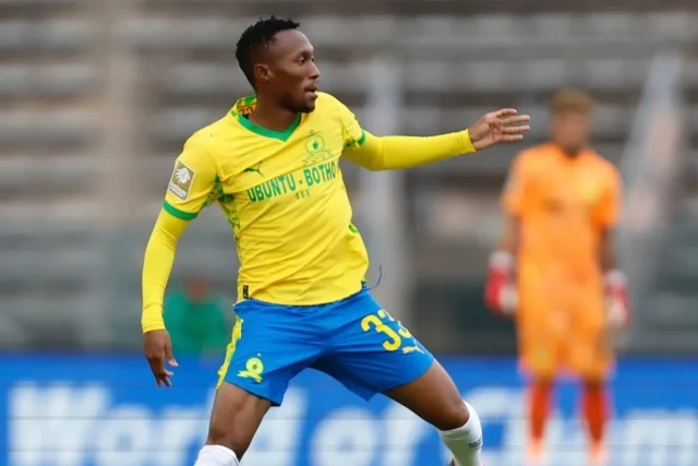 Thapelo Maseko Leaves Mamelodi Sundowns for FC Copenhagen Thapelo Maseko. Mamelodi Sundowns. FC Copenhagen. Thapelo Maseko transfer. Thapelo Maseko farewell. Maseko Sundowns exit. Bafana Bafana. South African football. Sundowns transfer news. FC Copenhagen transfer news. African Football League. Thapelo Maseko Denmark. Maseko European move. Thapelo Maseko FC Copenhagen. Fabrizio Romano