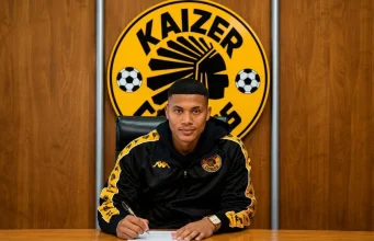 Kaizer Chiefs’ Faiz Abrahams Drops Hint Over His New Jersey Number Faiz Abrahams. Kaizer Chiefs. Faiz Abrahams jersey number. Faiz Abrahams shirt number. Kaizer Chiefs latest signing. Kaizer Chiefs transfer news. Kaizer Chiefs new signing. Amakhosi. Kaizer Chiefs squad. Faiz Abrahams debut. Fernando Da Cruz. PSL transfer news. South African football. Kaizer Chiefs news. Faiz Abrahams Kaizer Chiefs