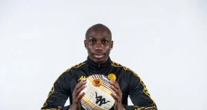 Kaizer Chiefs Striker Etiosa Ighodaro Faces Pressure to Deliver Goals Etiosa Ighodaro latest news. Kaizer Chiefs latest news. Kaizer Chiefs striker. Ighodaro goals. Ighodaro injury. Kaizer Chiefs transfer news. Kaizer Chiefs strikers. Obinna Okafor. Khanyisa Mayo. Flavio Da Silva. Kaizer Chiefs 2026. Amakhosi news. PSL news. South African football. Kaizer Chiefs squad. Etiosa Ighodaro Kaizer Chiefs.