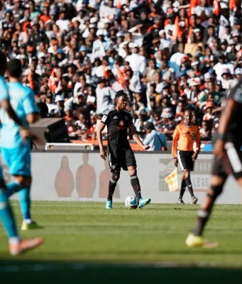 ‘Something is happening at Pirates’: Bucs legend raises questions over injury crisis Orlando Pirates injury crisis. Albert Mahlangu muti comments. Orlando Pirates injuries. Pirates injury news. PSL injury crisis. Orlando Pirates latest news. Betway Premiership. Orlando Pirates squad. South African football. PSL news. Abdeslam Ouaddou