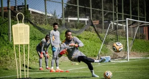 Kaizer Chiefs Legend Brian Baloyi Questions Brandon Petersen’s Form Brandon Petersen. Brian Baloyi. Brandon Petersen latest news. Kaizer Chiefs goalkeeper. Kaizer Chiefs goalkeeper debate. Renaldo Leaner. Bruce Bvuma. Kaizer Chiefs news. Kaizer Chiefs latest. Fernando Da Cruz. Kaizer Chiefs vs Richards Bay. Betway Premiership. PSL news