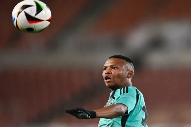 Mohau Nkota Transfer: Ex-Pirates Star Faces Uncertain Al-Ettifaq Future Mohau Nkota Al-Ettifaq future. Mohau Nkota transfer. Mohau Nkota latest news. Mohau Nkota injury. Mohau Nkota Al-Ettifaq. Orlando Pirates. Former Orlando Pirates star. Al-Ettifaq transfer news. Saudi Pro League. Mohau Nkota World Cup. Bafana Bafana. 2026 FIFA World Cup. South African football. Pirates transfer news