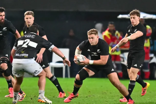 All Blacks Injury Blow: Ollie Norris Sent Home Ahead of Springboks Test Greatest Rivalry. Ollie Norris sent home. Cortez Ratima injury. Noah Hotham All Blacks. Ardie Savea. Richie Mo'unga. All Blacks South Africa tour. Springboks rugby. All Blacks injuries