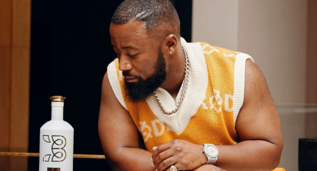 Cassper Nyovest Billiato R10,000 giveaway. Cassper Nyovest. Cassper Nyovest latest news. Cassper Nyovest Billiato. Billiato giveaway. Billiato10K. Cassper Nyovest giveaway. R10,000 giveaway. Don Billiato. South African rapper. Cassper Nyovest business. Cassper Nyovest 2 Seater. Cassper Nyovest 2026. South African hip hop