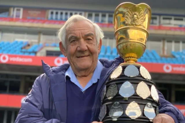 Frik du Preez: Meet the Oldest Living Springbok at 90 Oldest living Springbok. Frik du Preez age. Frik du Preez Springbok career. Frik du Preez 90 years old. oldest Springbok player. Springbok legends. South African rugby legends. Frik du Preez biography. Springboks history. South African Rugby Player of the Century.
