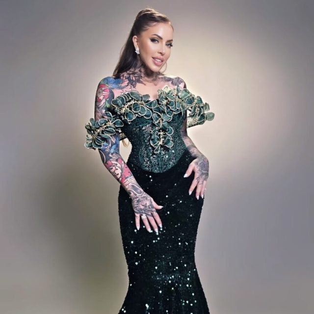 Jojo Robinson Explains Fat Grafting vs Fillers Procedure Jojo Robinson, Real Housewives of Durban, fat grafting vs fillers, Dr Paul McGarr, RHODurban, cosmetic surgery South Africa, facial fat transfer. Jojo Robinson Explains Fat Grafting vs Fillers Procedure