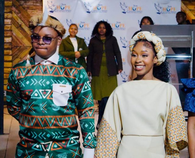 Wonder Ndlovu married. Wonder Ndlovu wife. Wonder Ndlovu and Chaunees Ndlovu. Chaunees Ndlovu. Wonder Ndlovu wedding photos. Wonder Ndlovu marriage. Wonder Ndlovu latest news. Wonder Ndlovu engagement. The Polygamist actor Wonder Ndlovu. South African celebrity weddings. Wonder Ndlovu wedding