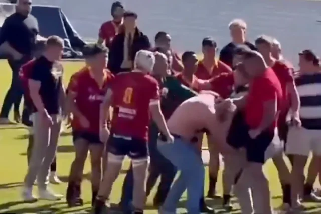 Ugly Schoolboy Rugby Fight: EG Jansen vs Menlopark Brawl Schoolboy rugby fight, EG Jansen vs Menlopark brawl, Noordvaal rugby incident, Kobus Wiese, SA school rugby violence, Pretoria high school rugby. Ugly Schoolboy Rugby Fight: EG Jansen vs Menlopark Brawl