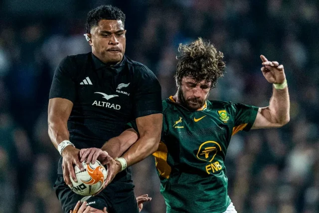 Springboks vs All Blacks: Kick-Off Time, Teams, Referee & Stats Springboks vs All Blacks 2026. Springboks team. All Blacks team. Springboks kick-off time. Springboks referee. Angus Gardner. Springboks Cape Town. DHL Stadium. Siya Kolisi. Handré Pollard. Pieter-Steph du Toit 100th Test. Eben Etzebet. Springboks latest news. All Blacks latest news. Rugby’s Greatest Rivalry. Springboks vs All Blacks