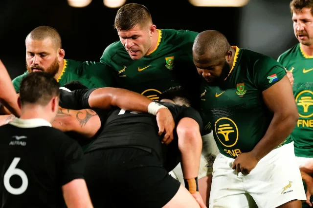 Springboks vs All Blacks: Head-to-Head Record & Match Preview Springboks vs All Blacks, Springboks head to head record, Rugby's Greatest Rivalry, South Africa vs New Zealand test, Cape Town Stadium rugby.