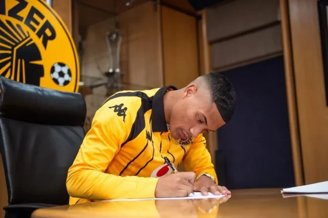 Faiz Abrahams Reveals Fernando Da Cruz’s Message Before Kaizer Chiefs Debut Faiz Abrahams Kaizer Chiefs debut. Faiz Abrahams. Kaizer Chiefs latest signing. Fernando Da Cruz. Kaizer Chiefs news. Kaizer Chiefs transfer news. Kaizer Chiefs winger. Betway Premiership. Kaizer Chiefs title challenge. Orlando Pirates vs Kaizer Chiefs. Mamelodi Sundowns vs Kaizer Chiefs.