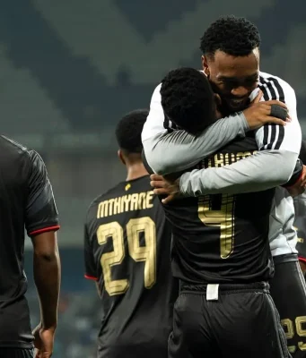 Orlando Pirates Overtake Kaizer Chiefs as Sundowns Record Comes Into Sight Orlando Pirates away unbeaten record. Orlando Pirates latest news. Orlando Pirates record. Orlando Pirates unbeaten run. Orlando Pirates away record. Kaizer Chiefs record. Mamelodi Sundowns record. Abdeslam Ouaddou. Orlando Pirates 2026. Betway Premiership. PSL records. Orlando Pirates vs Kruger United. Pirates unbeaten away