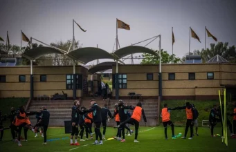 Kaizer Chiefs’ preparations hit by lightning ahead of crucial Siwelele clash Kaizer Chiefs vs Siwelele. Kaizer Chiefs latest news. Kaizer Chiefs injury news. Kaizer Chiefs preparations. Kaizer Chiefs Betway Premiership. Siwelele FC. Kaizer Chiefs vs Siwelele prediction. Kaizer Chiefs starting XI. Fernando Da Cruz. Betway Premiership. Chiefs fixtures