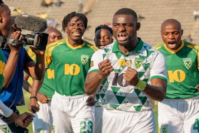 Kaizer Chiefs Urged to Sign 14-Goal Junior Dion from Golden Arrows Kaizer Chiefs Junior. Junior Dion. Kaizer Chiefs transfer news. Kaizer Chiefs striker. Golden Arrows striker. Junior Dion goals. Tsepo Masilela. Farouk Khan. Kaizer Chiefs transfers. Kaizer Chiefs latest news. Amakhosi. PSL transfer news. Betway Premiership. Fernando Da Cruz. Kaizer Chiefs attack