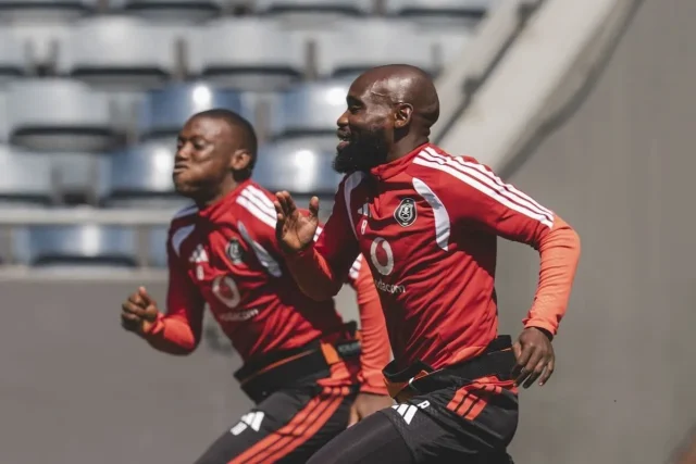 Kabelo Dlamini Orlando Pirates. Kabelo Dlamini return, Orlando Pirates news, Kabelo Dlamini injury, Orlando Pirates midfielder, Kabelo Dlamini latest news, Abdeslam Ouaddou, Orlando Pirates squad, Pirates vs Durban City, Orlando Pirates CAF Champions League, Pirates midfield