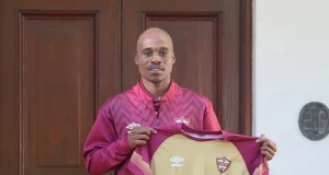 Darrel Matsheke Returns to Stellenbosch FC for Second Spell Darrel Matsheke, Stellenbosch FC, Kaizer Chiefs, Matsheke return, Betway Premiership, PSL, Carling Knockout, TS Galaxy, South African football, PSL transfers, Stellenbosch news