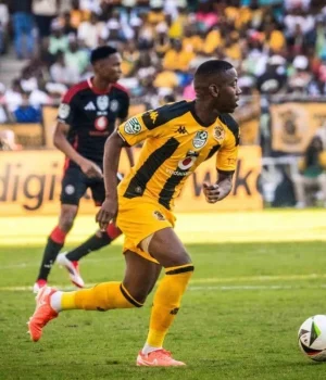 Willard Katsande Questions Kaizer Chiefs’ Decision to Release Thabo Cele Kaizer Chiefs Thabo Cele. Thabo Cele Kaizer Chiefs. Willard Katsande. Kaizer Chiefs transfer news. Thabo Cele Sundowns. Kaizer Chiefs midfield. Mamelodi Sundowns. Kaizer Chiefs latest news. PSL transfer news. South African football. Amakhosi news