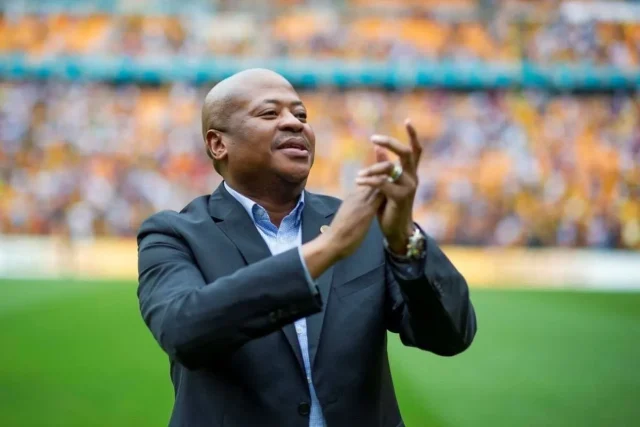 Thomas Sweswe Reveals Bobby Motaung’s Role at Kaizer Chiefs Bobby Motaung Kaizer Chiefs, Thomas Sweswe, Kaizer Chiefs, Bobby Motaung role, Kaizer Chiefs trophies, Chiefs trophy drought, Amakhosi, Kaizer Chiefs history
