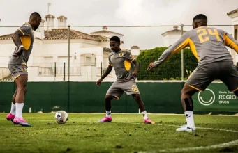 Kaizer Chiefs Hit by Injury Blow as Maboe and Duba Face Spell on Sidelines Kaizer Chiefs injury news. Wandile Duba injury. Lebohang Maboe injury. Kaizer Chiefs injuries. Duba injury update. Maboe injury update. Kaizer Chiefs latest news. Kaizer Chiefs team news. Kaizer Chiefs squad. Kaizer Chiefs vs Golden Arrows. PSL injury news. Kaizer Chiefs 2026