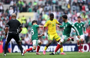 Bafana Bafana boost as Mbekezeli Mbokazi makes shock return from injury Mbekezeli Mbokazi injury return, Mbekezeli Mbokazi, Bafana Bafana, Pitso Mosimane, Chicago Fire, Mbokazi injury, Bafana Bafana squad, South Africa AFCON qualifiers, Bafana defence, Mbokazi return