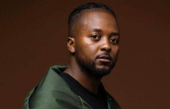 Flash Ikumkani Sets The Stage For New Album With Emtee Collaboration Flash Ikumkani new album. Flash Ikumkani album 2026. Flash Ikumkani new music. Flash Ikumkani and Emtee. Flash Ikumkani Emtee collaboration. Flash Ikumkani latest news. Flash Ikumkani Die Hard. Pika Records. South African hip-hop. Eastern Cape rapper. SA hip-hop news. Flash Ikumkani upcoming album