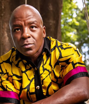 Kabelo Mabalane Ends 11-Year Solo Hiatus With New Single “Everybody Needs Somebody” Kabelo Mabalane new single. Kabelo Mabalane Everybody Needs Somebody. Kabelo Mabalane comeback. Kabelo Mabalane new music 2026. Kabelo Mabalane new album. Kabelo album 2026. Everybody Needs Somebody The Arrows. Bouga Luv new music. TKZee Kabelo Mabalane. South African music 2026. South African kwaito legend.