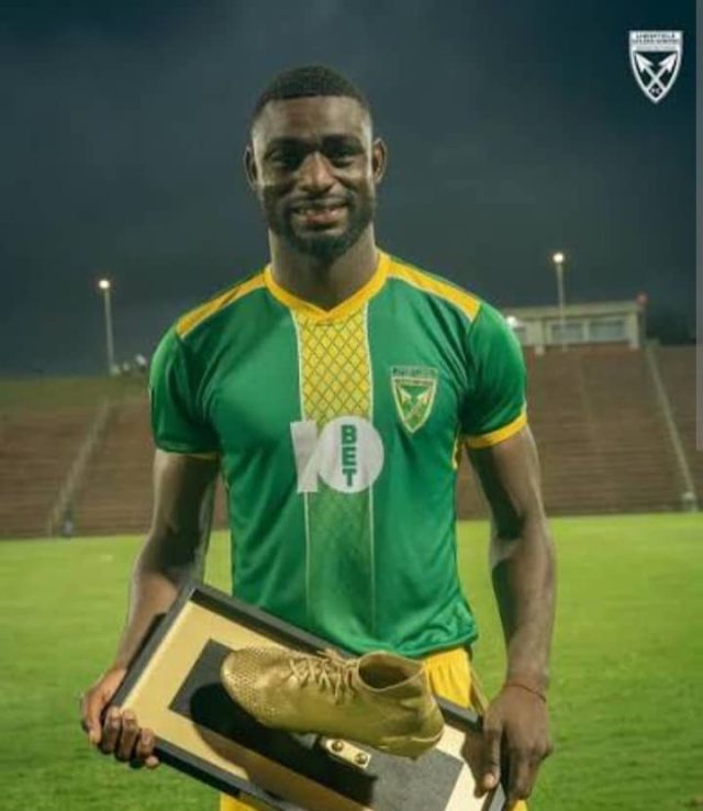 Who Is Junior Dion? Meet Golden Arrows’ Rising PSL Striker Junior Dion, Golden Arrows, Mamelodi Sundowns, PSL, Premier Soccer League, South African Football, PSL News, Yanela Mbuthuma. Junior Dion Golden Arrows, Junior Dion goals, Junior Dion Sundowns, Golden Arrows striker, PSL strikers, Yanela Mbuthuma, Junior Dion five goals