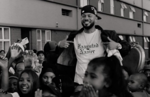 YoungstaCPT Takes Fans Through Wynberg in “WILDBERG” Music Video YoungstaCPT WILDBERG music video. YoungstaCPT WILDBERG. YoungstaCPT Worldwide Wynberg. YoungstaCPT new music video. WILDBERG music video. YoungstaCPT Wynberg. YoungstaCPT Cape Town. Worldwide Wynberg mixtape. Cape Town hip-hop. South African hip-hop. SA Hip-Hop. YoungstaCPT 2026. Cartune Beatz. Crosby Bolani