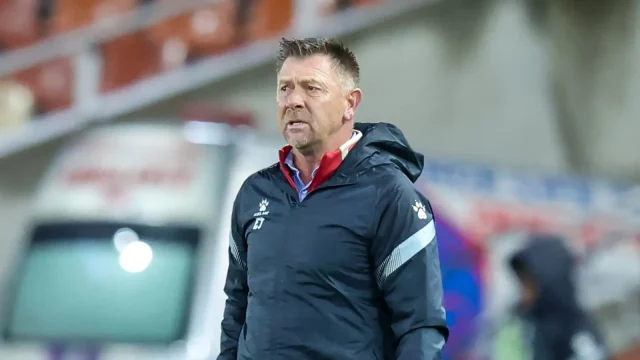 Eric Tinkler. Eric Tinkler latest news. Eric Tinkler resignation. Eric Tinkler return to South Africa. Eric Tinkler coaching career. South African football. PSL news. Eric Tinkler coach. South African football coaches