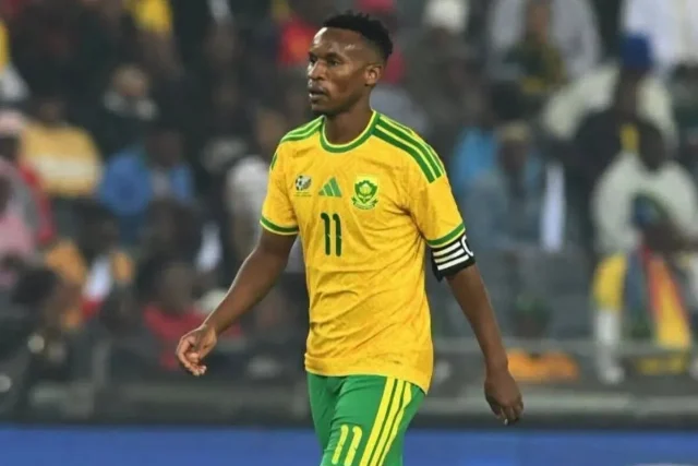 Pitso Mosimane Explains Themba Zwane’s New Bafana Bafana Role Pitso Mosimane, Themba Zwane, Bafana Bafana, South Africa football, AFCON 2027, Bafana midfield, Sphephelo Sithole, Teboho Mokoena, Thalente Mbatha, Jayden Adams, Bathusi Aubaas, SA Football