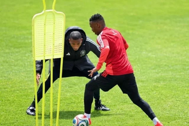 Mohau Nkota spotted wearing new Orlando Pirates jersey number Mohau Nkota Orlando Pirates jersey number, Mohau Nkota Pirates return, Orlando Pirates latest news, Mohau Nkota injury, Mohau Nkota Al-Ettifaq, Orlando Pirates No. 21, Pirates squad 2026